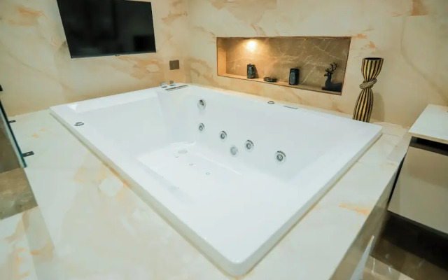 Bel-La Monde Hotel Chhattarpur South Delhi