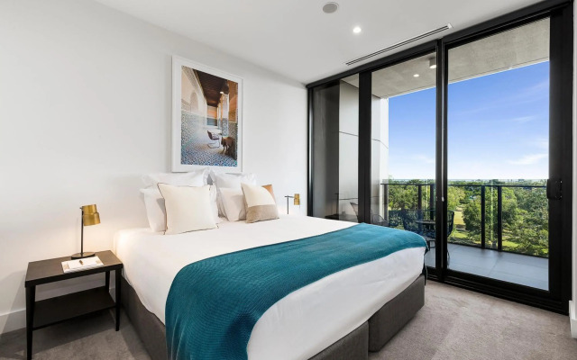 Tyrian Serviced Apartments - Albert Park Lake