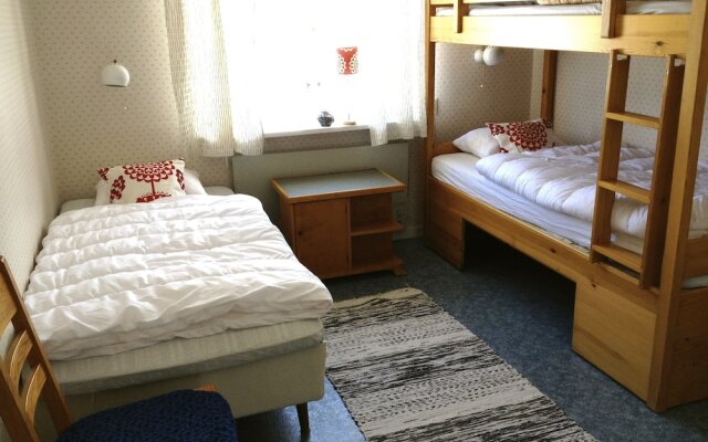 Stora Björnstugan in Laisvallby