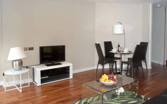 Victoria One Apartment