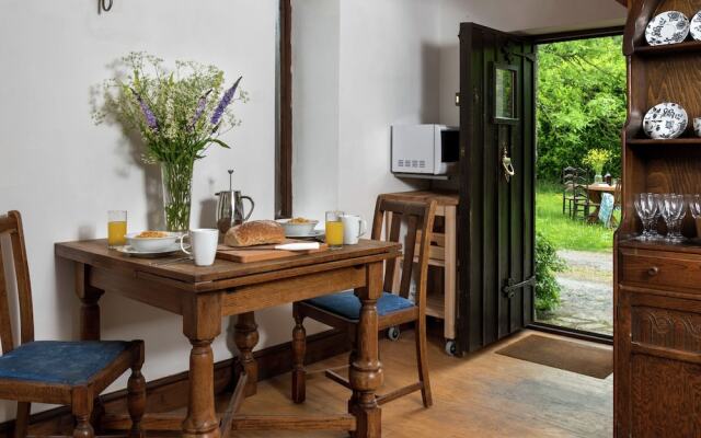 A Lovely old Stone Barn Between Talgarth and Crickhowell
