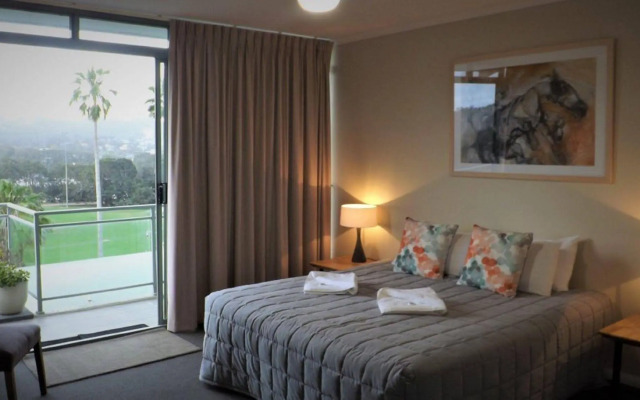 Avoca Palms Resort Apartments