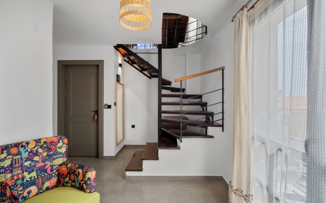 The Green Goose Hotel