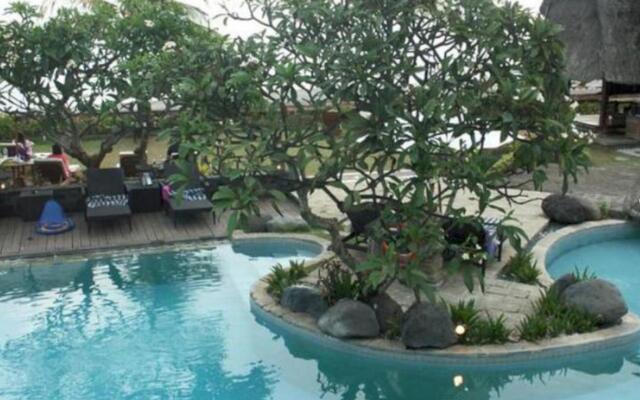 Grand Balisani Suites