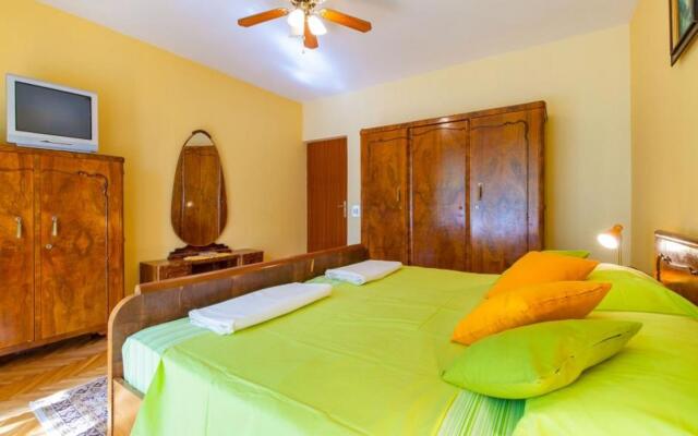 Holiday home Zeljka - 60 m from sea