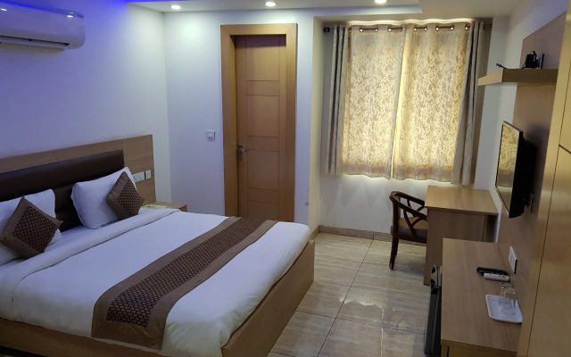 BlueNeck Sec 47 near Medanta -The Medicity' Gurugram