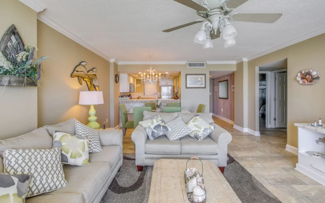 Classy Oceanfront Myrtle Beach Condo!
