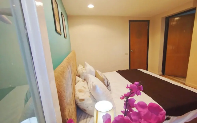 Garden City Apartment in Downtown Cairo