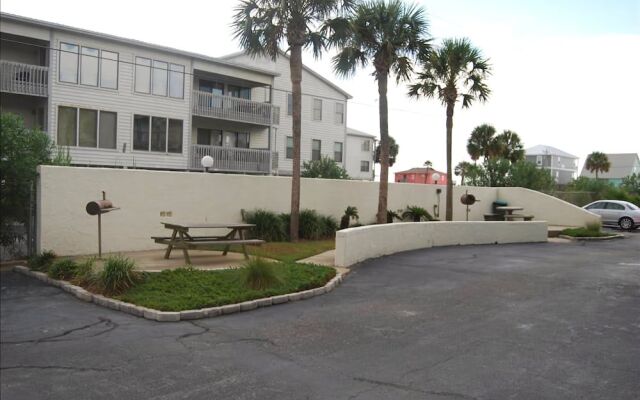 The Landing 208 by RedAwning