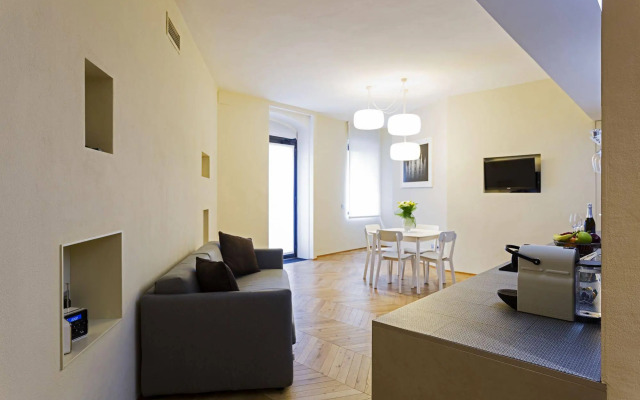 Maison Laghetto Apartment Suite