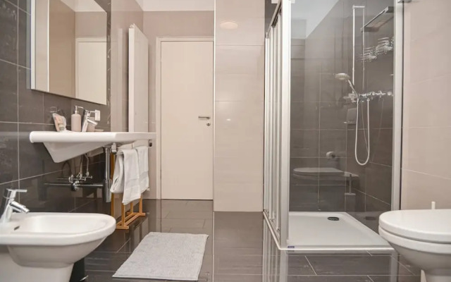 New Central Plaza Apartment 1