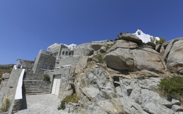 Mykonos Teatro Suites and Villa