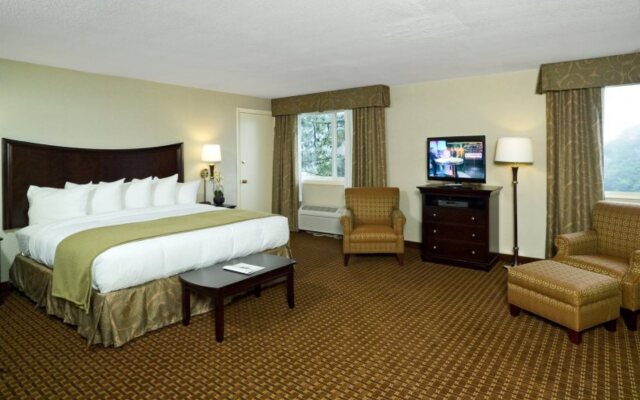 Rockport Inn And Suites