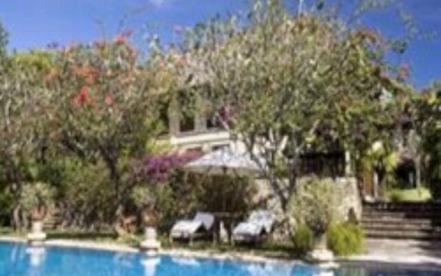 Sanctuary Villa Nusa Dua