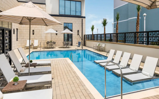 Belvedere Beach Resort