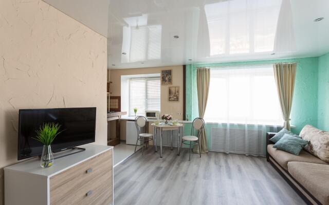 Live comfortably on Lenin Street 99