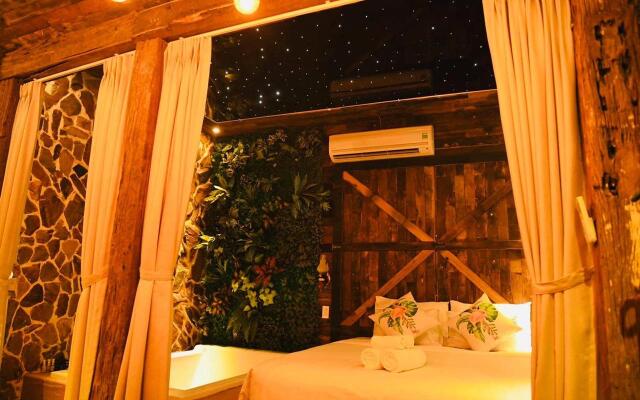 HANZ KOI Boutique Hotel Saigon