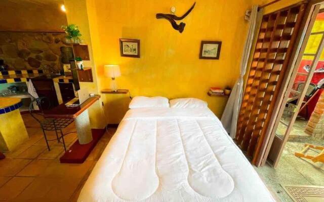 Lovely Apartment with Patio and Ocean View