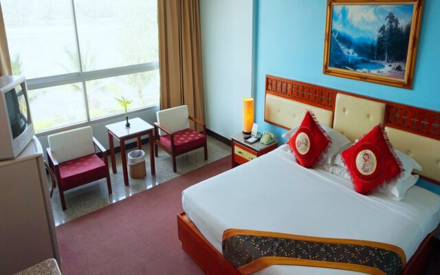 The Viangtak Riverside Hotel