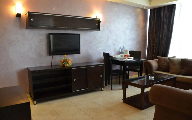 Diamond Hotel Suites