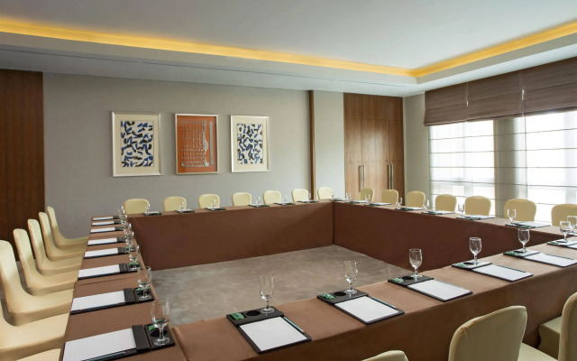 Sheraton Bailuhu Resort, Huizhou