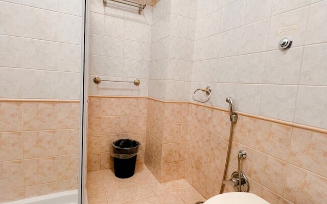 Alius And Freerome Hotel