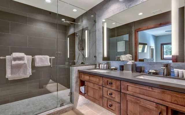 Zalanta 213 - 3 Br Condo