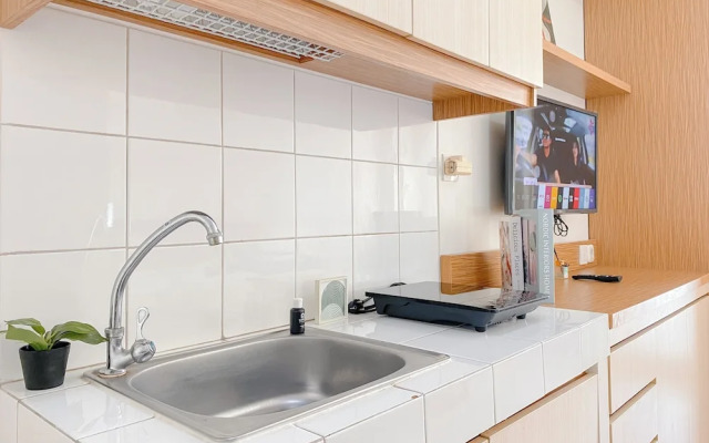 Homey And Compact Studio Apartment Springlake Summarecon Bekasi