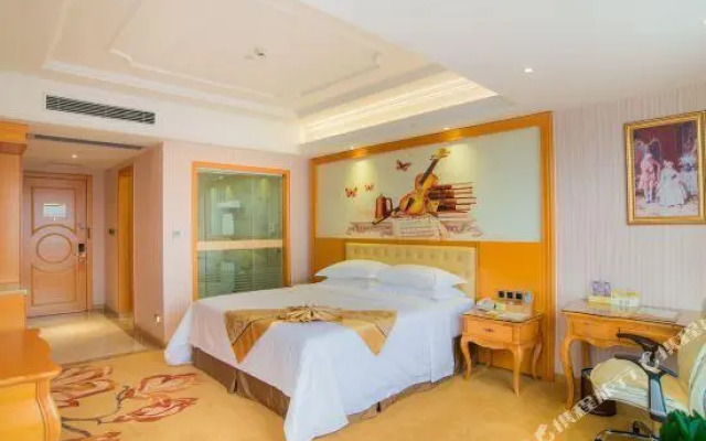 Vienna International Hotel Liuzhou Beique Road Branch