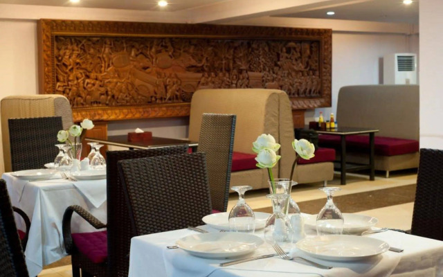 Wei Si Deng Hotel and Restaurant