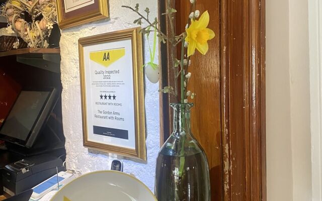 THE Gordon Arms Restaurant With Rooms