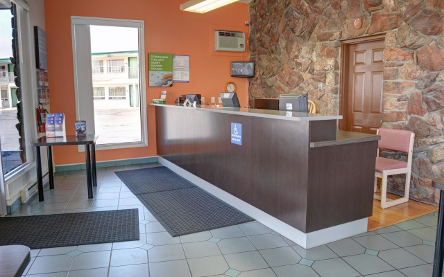 Motel 6 Bend, OR