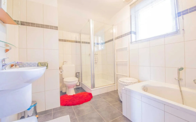 Holiday Home Le Jardin de Satine et Celestine in Durbuy