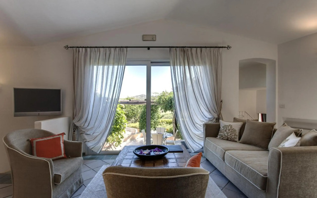 L'Ea Bianca Luxury Resort