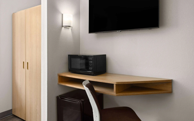 Microtel Inn by Wyndham Raleigh Durham Airport