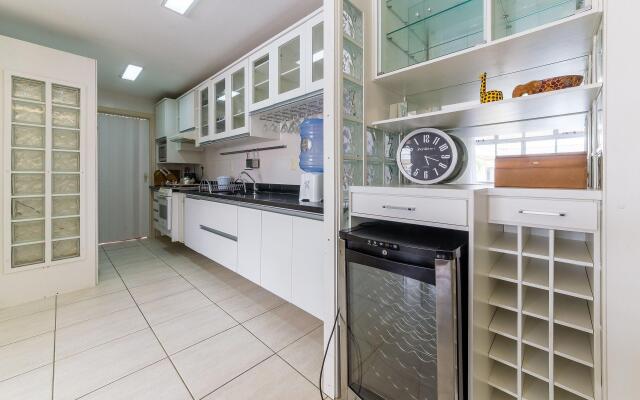 Férias Jurerê-apto 2 suítes para 6 pessoas VDI208