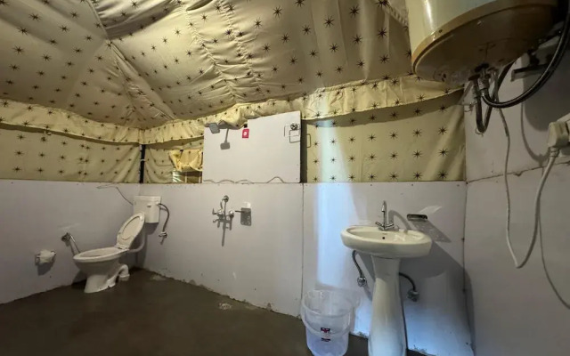 Sunshine Cafe & Cottage Riverside