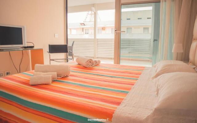 Minzoni Gallipoli Sul Mare E 130 Mt Dal Centro