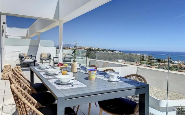 Via Celere 2334 Luxury Sea View Penthouse