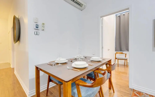 M11 Stylish Modern 3BR in Prime Location