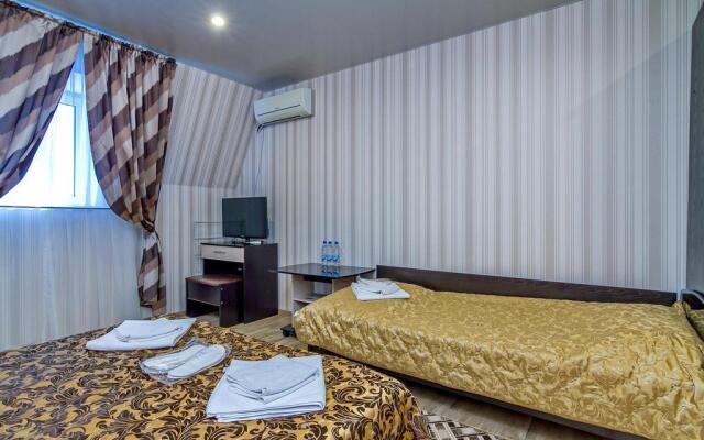 Hotel Kavkaz