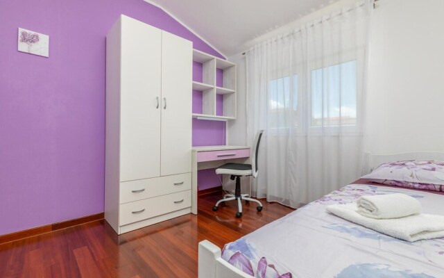 Beautiful Home in Vodnjan With Wifi and 2 Bedrooms