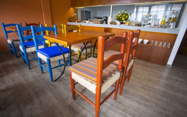 Atoq San Blas Hotel
