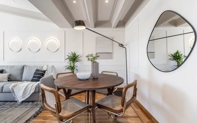 Minore - 1 Bedroom Penthouse and Terrace in Chueca