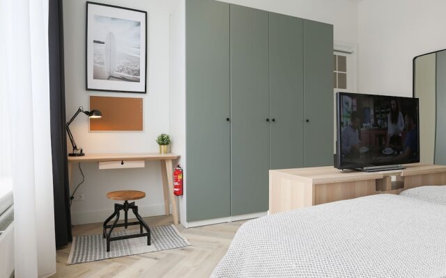 Chic Holiday Home in Scheveningen With Garden