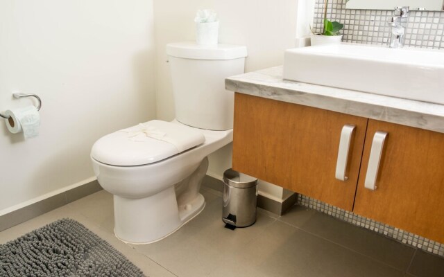 Lunada 407 PH by iMexico