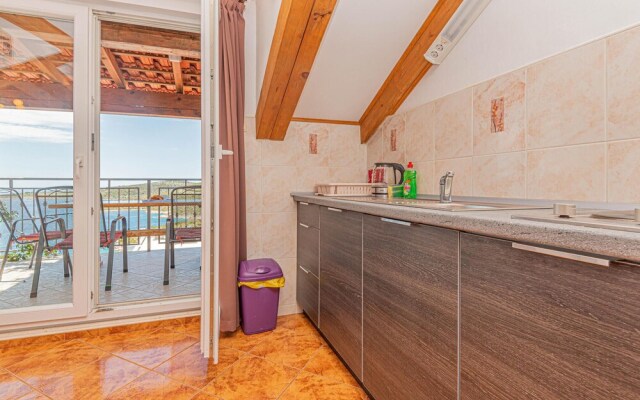 Nice Home in Rogoznica With Outdoor Swimming Pool, Wifi and 4 Bedrooms