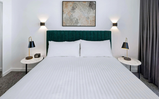 The Sebel Canberra Campbell – Guest Rooms – Canberra