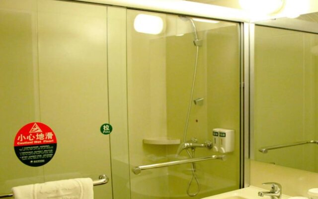 GreenTree Inn Chifeng Linxi Ronglin Homeland Express Hotel