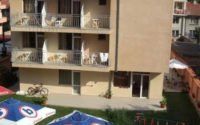 Vanessa Family Hotel